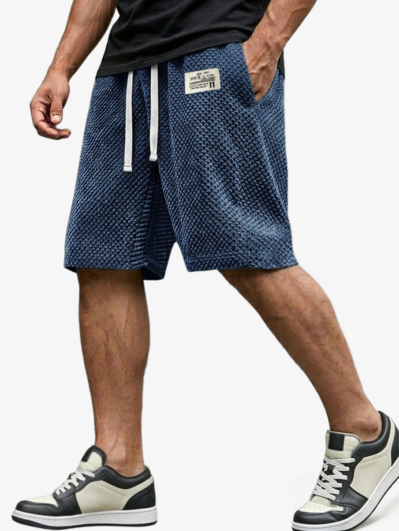Men's Casual Loose-fitting Shorts With Textured Embroidered Logo