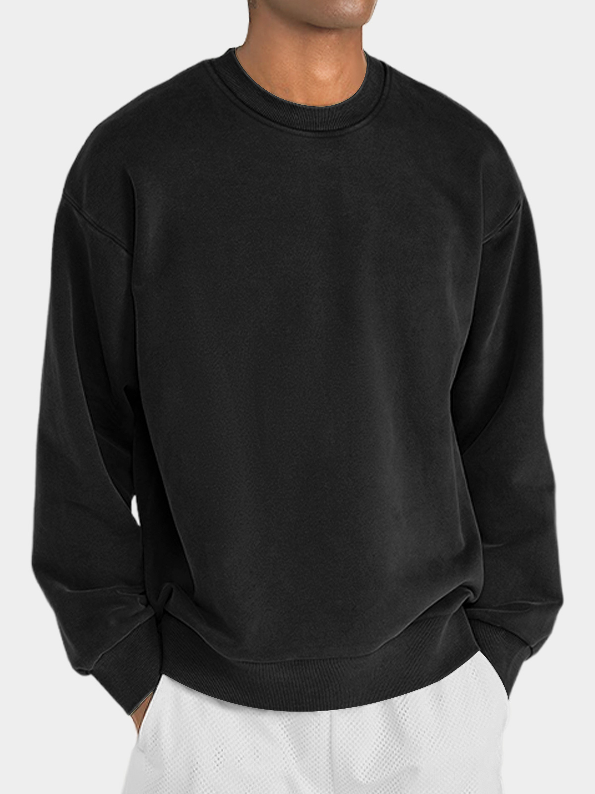 Men's round neck solid color casual and comfortable long-sleeved sweatshirt