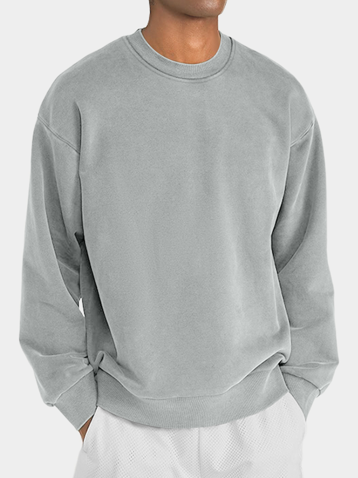 Men's round neck solid color casual and comfortable long-sleeved sweatshirt