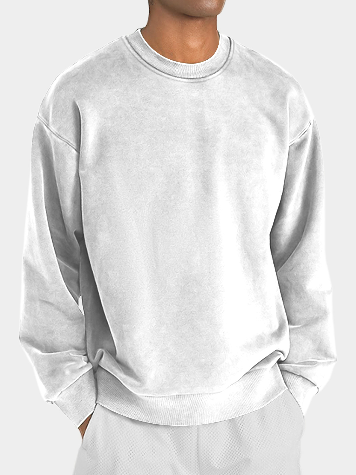 Men's round neck solid color casual and comfortable long-sleeved sweatshirt