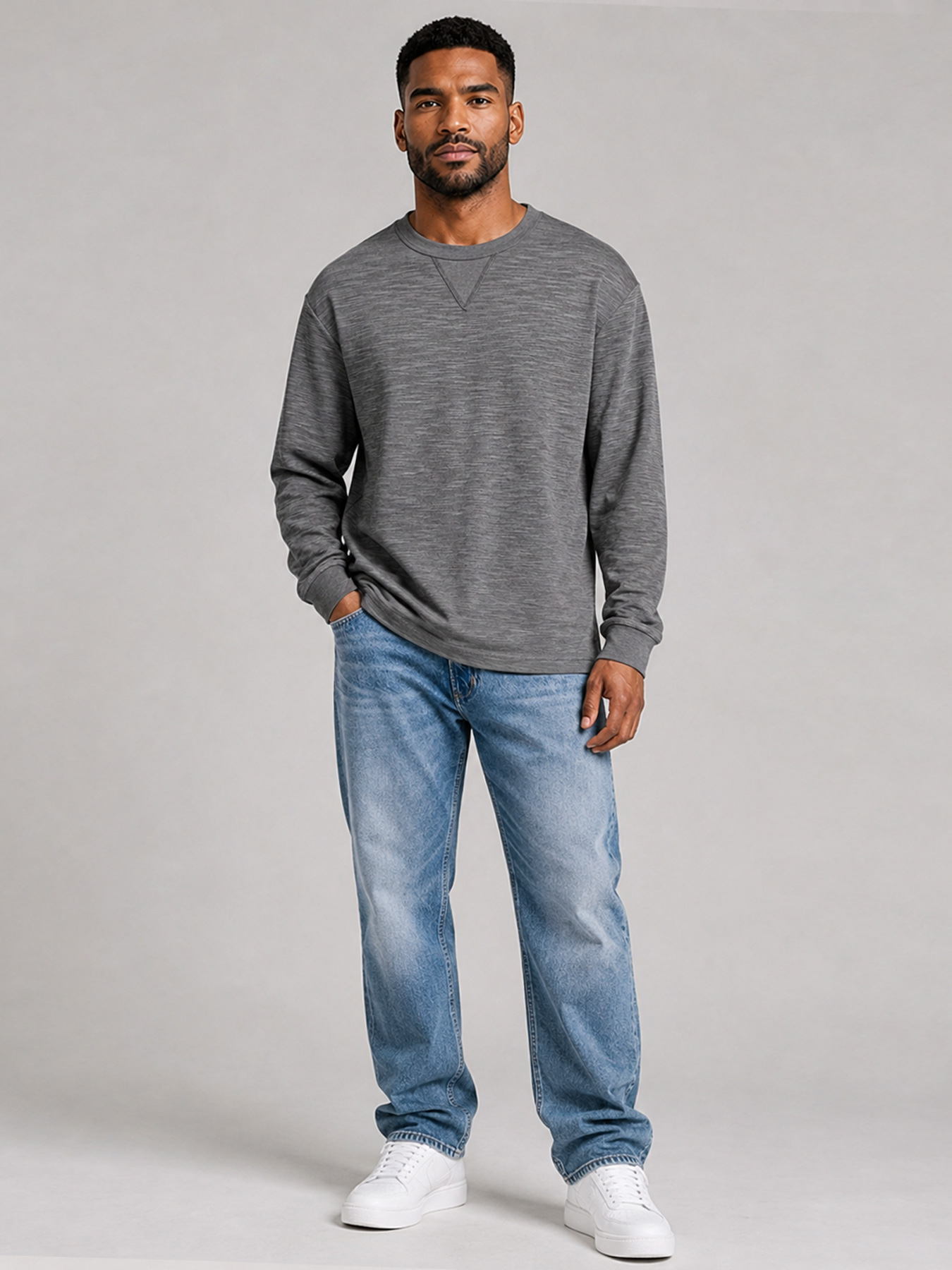 Men's Textured Long-Sleeve Crew-Neck T-Shirt with Inverted-Triangle Design